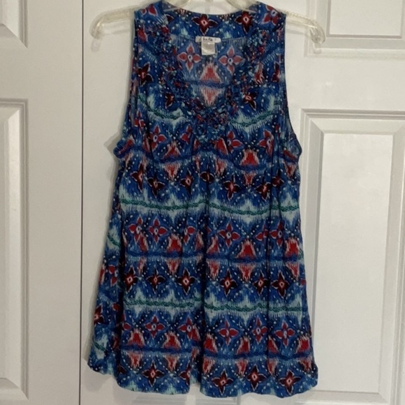 ISELA Tank - Picture 1 of 7